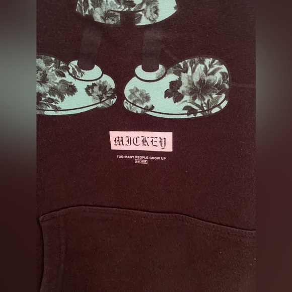 Pullover - Picture 2 of 5